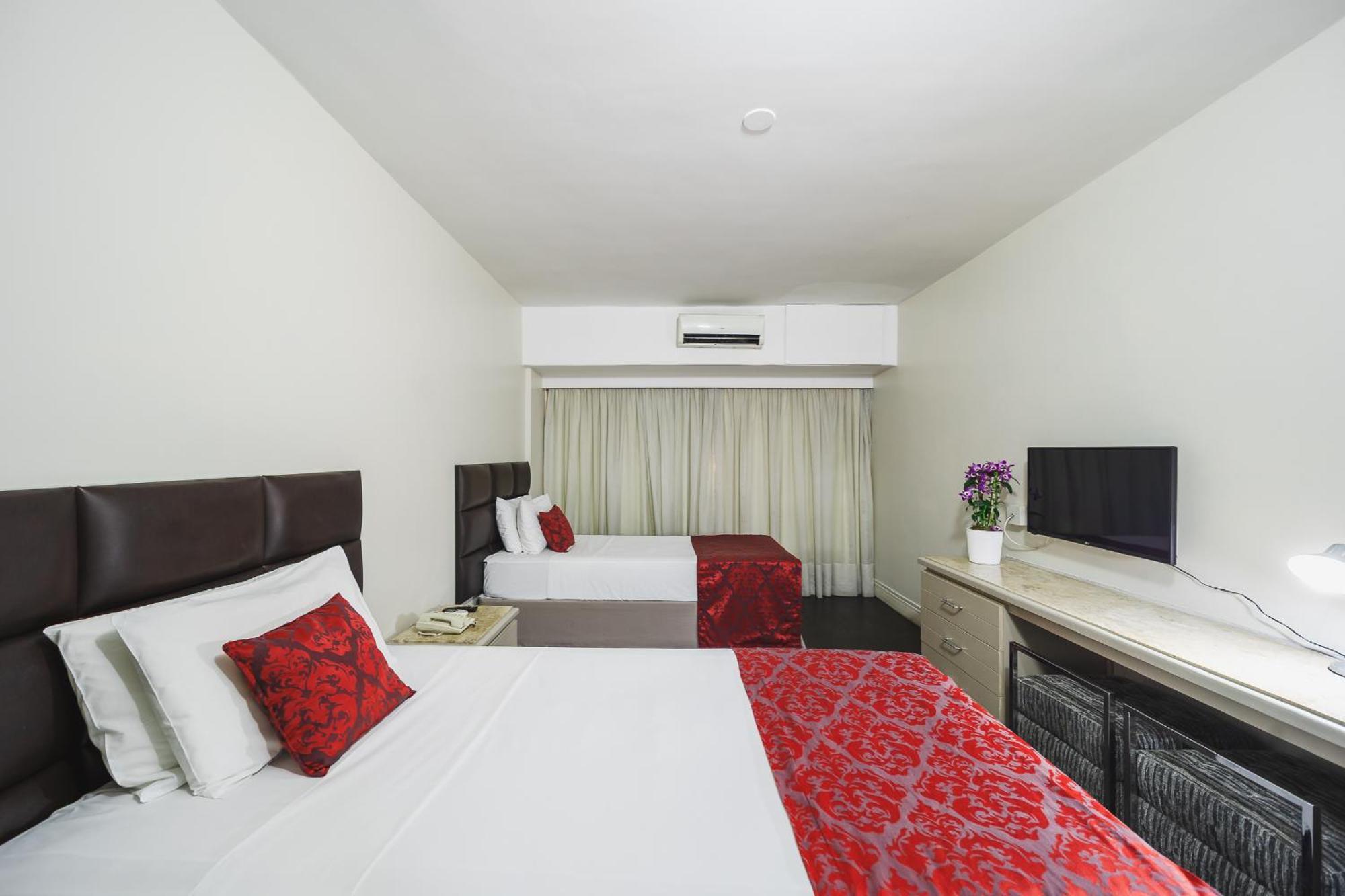 Quarto Deluxe com 2 Camas de Solteiro